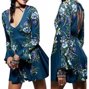 Free People Date Night Teal Floral Key Hole Back Flare Sleeves Skater Dress S